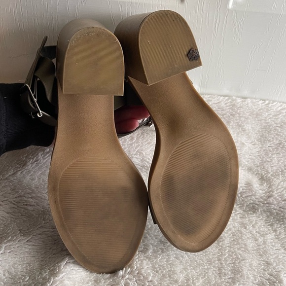 Soda block heel green vegan leather sandals - Picture 5 of 8